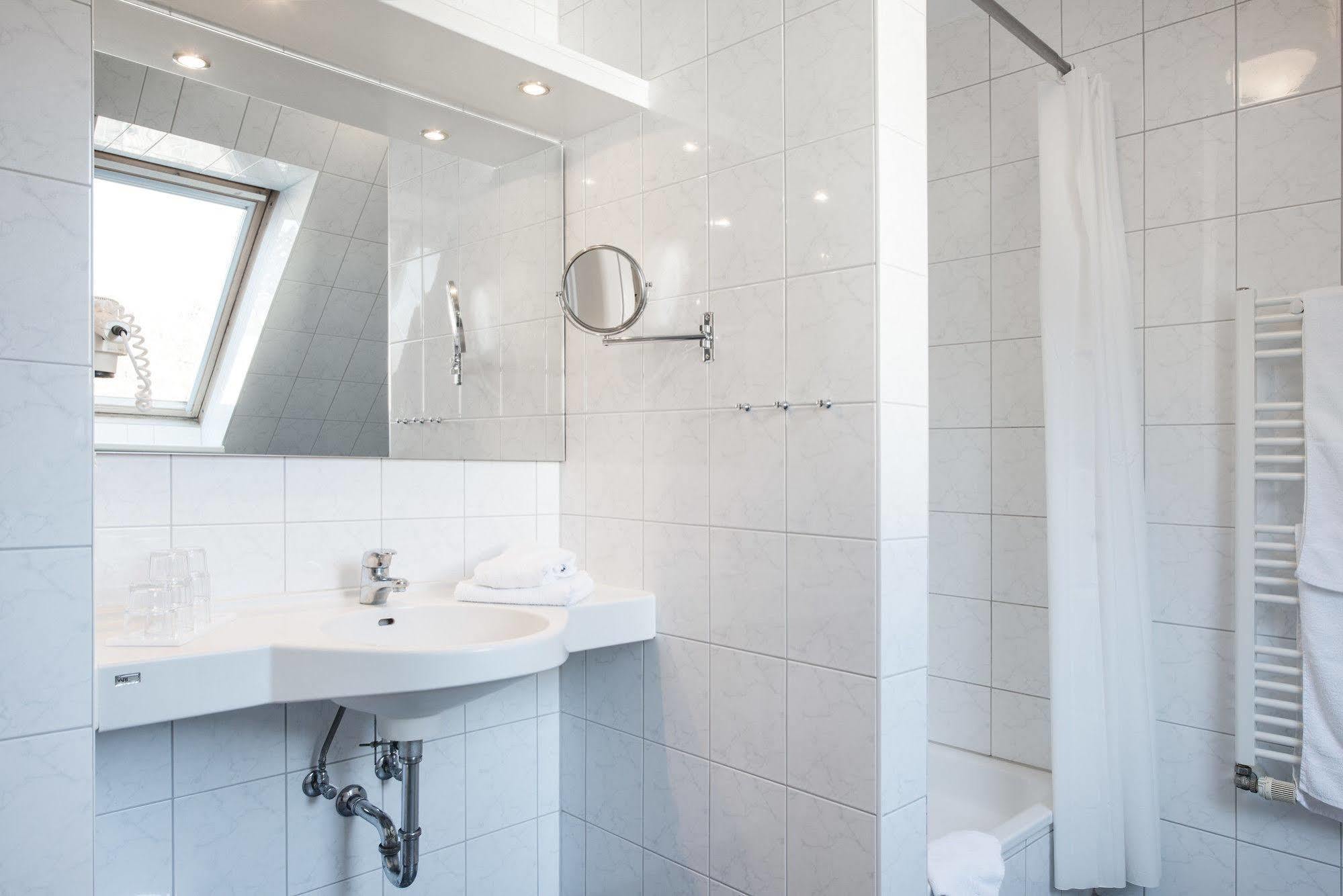 Aparthotel Villa am Konzertgarten Ostseebad Kühlungsborn Esterno foto