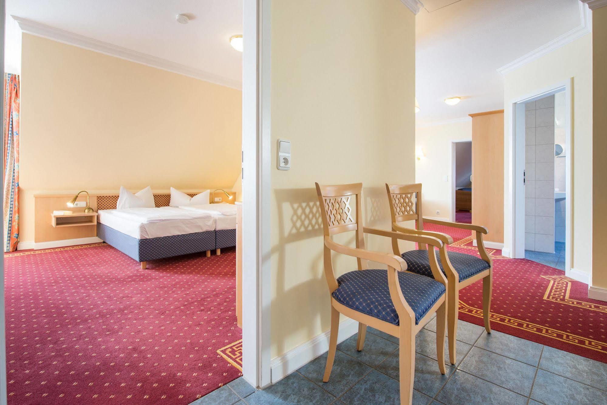 Aparthotel Villa am Konzertgarten Ostseebad Kühlungsborn Esterno foto