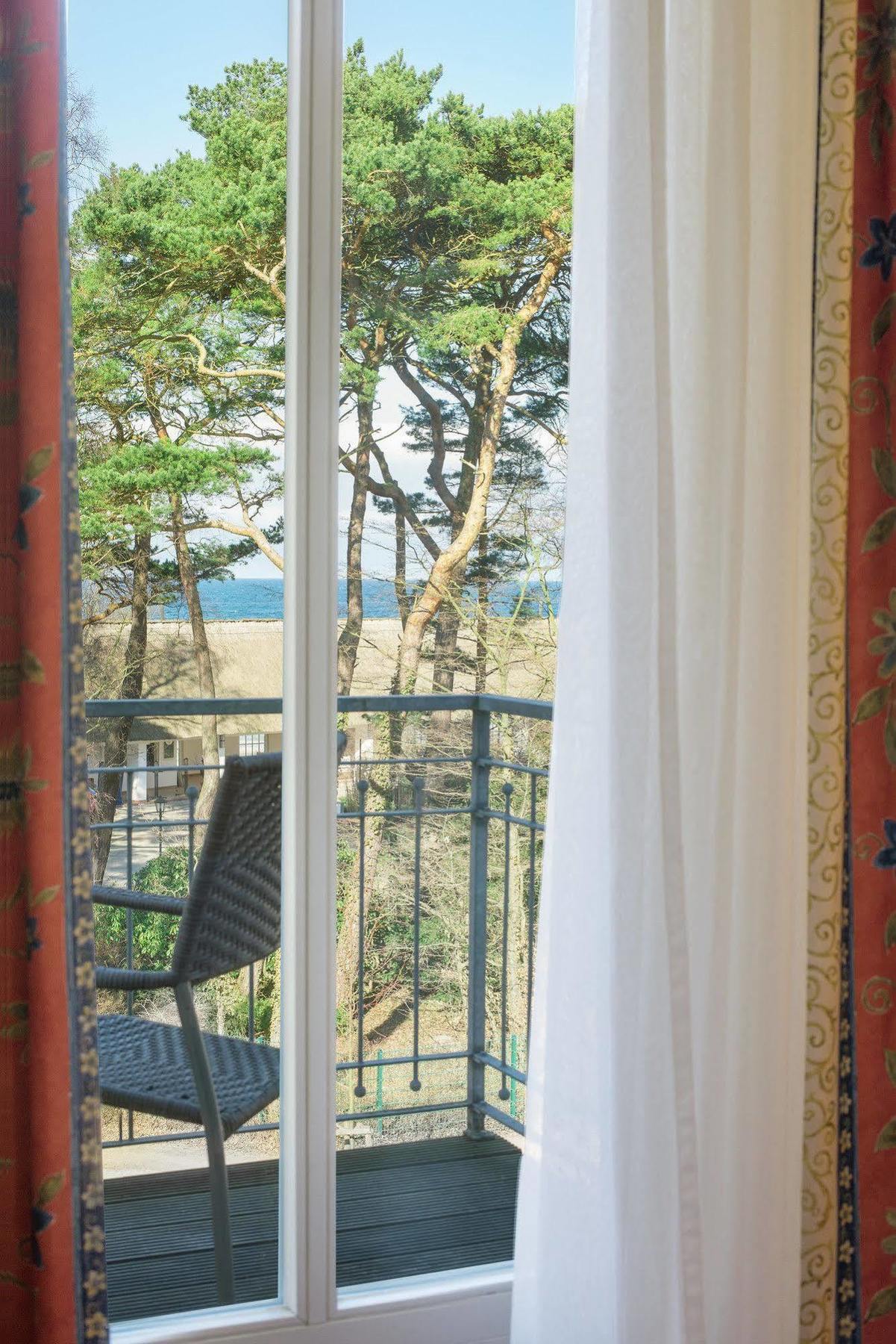 Aparthotel Villa am Konzertgarten Ostseebad Kühlungsborn Esterno foto